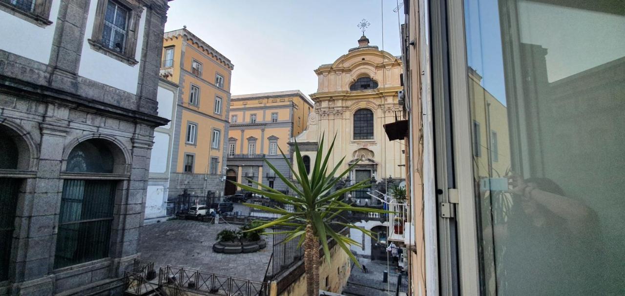 La Casa Di Maya Napoli Eksteriør bilde